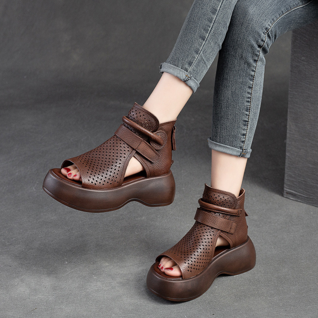 Jules | Timeless leather orthopedic sandals