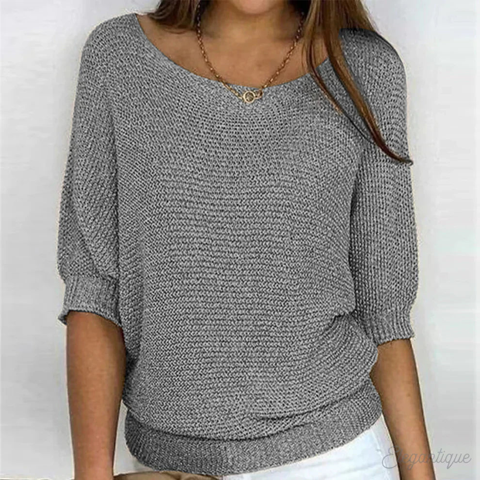 Alana- Cozy Chic Loose-Knit Sweater